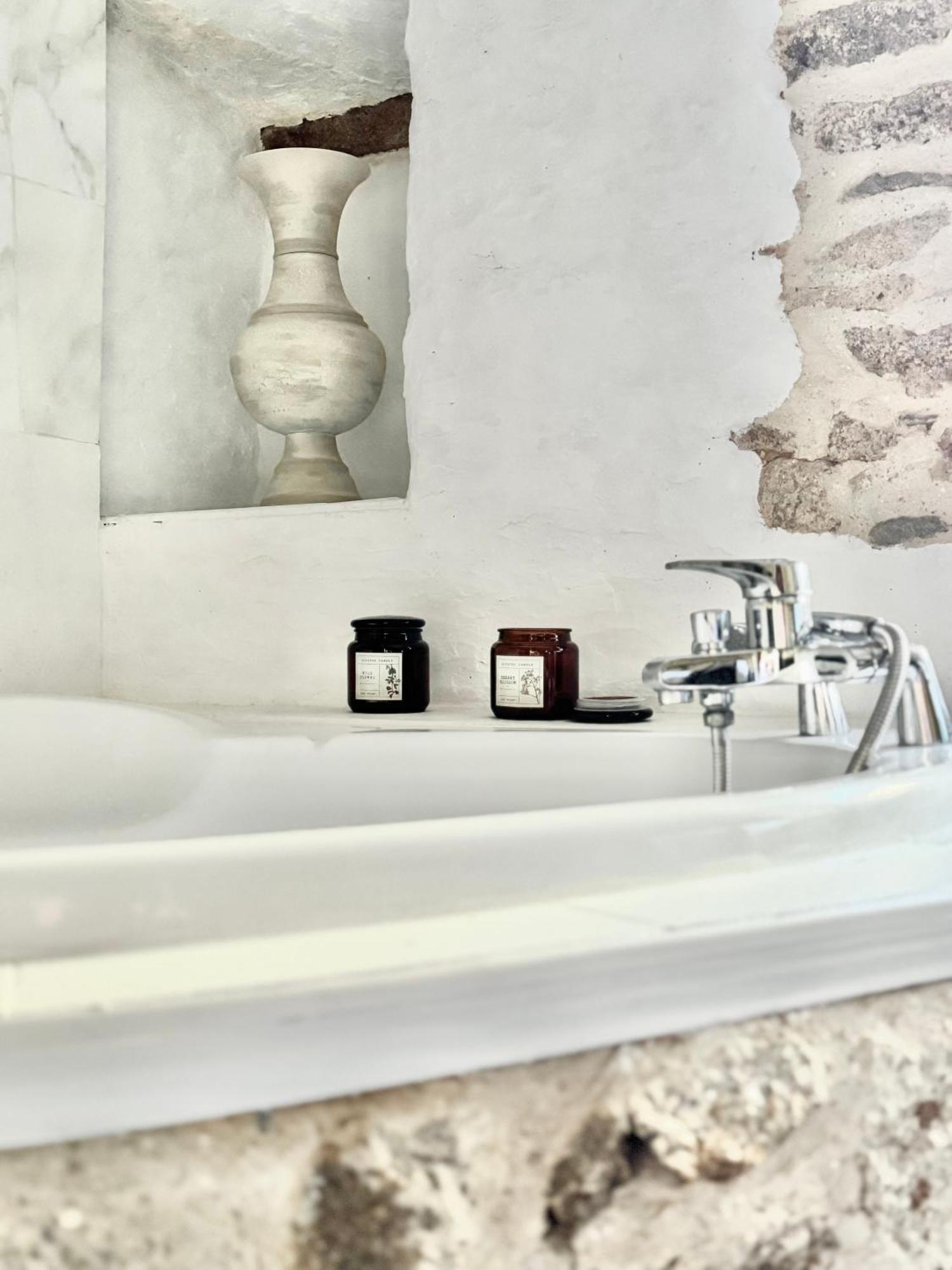 Manoir Medieval Art Deco - Logis Des 3 Artistes *