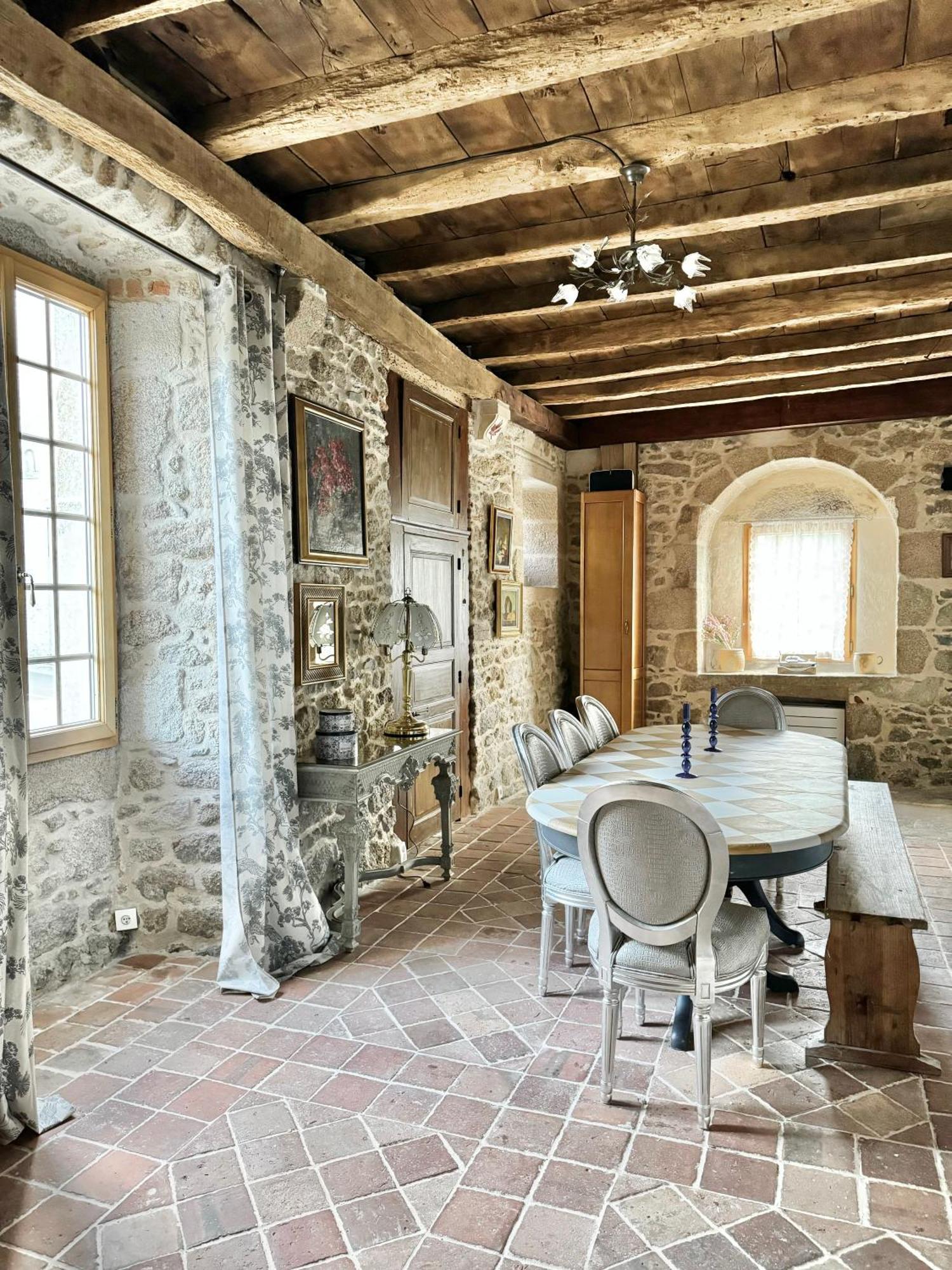 Manoir Medieval Art Deco - Logis Des 3 Artistes Ferienhaus
