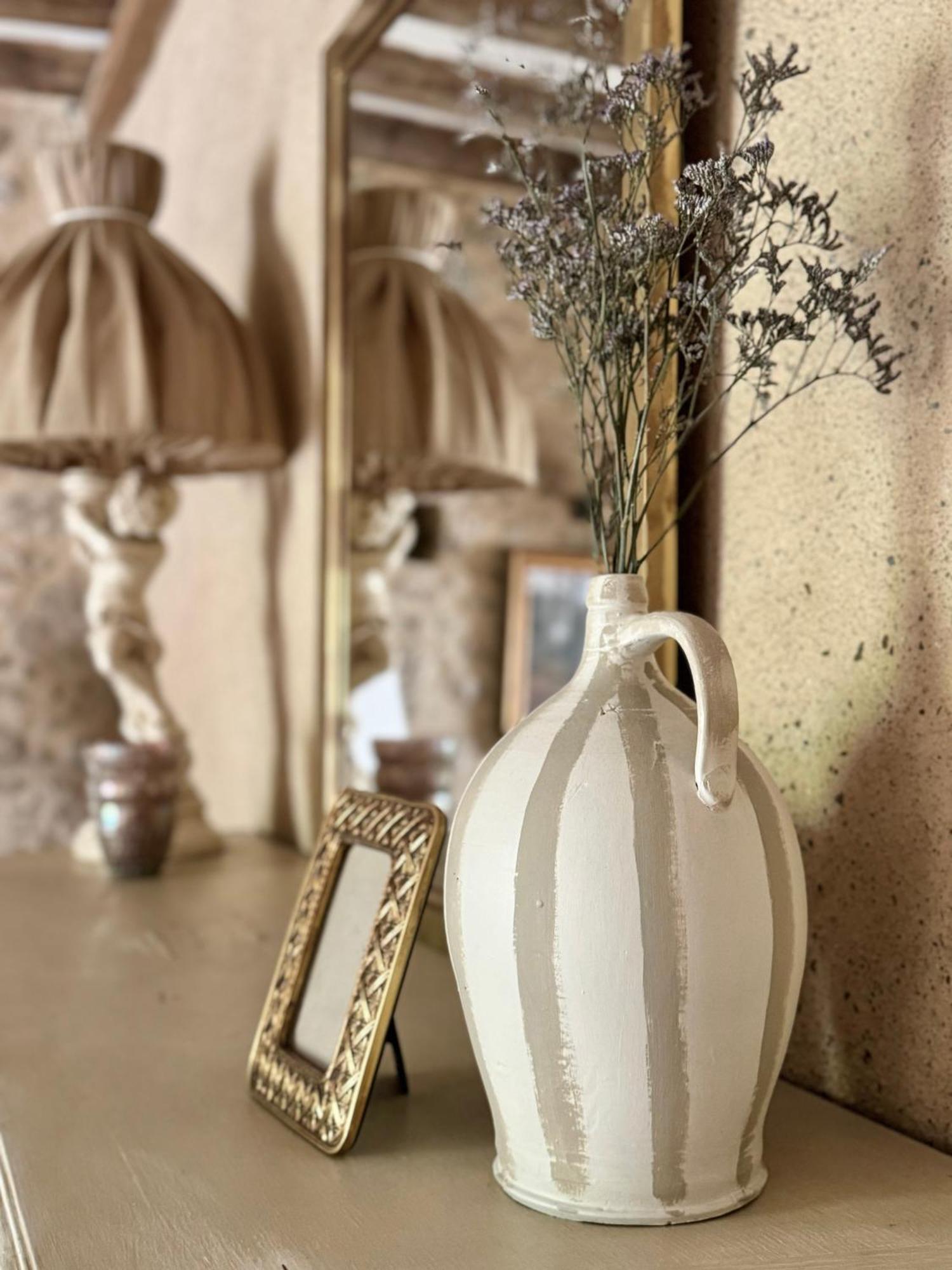 Holiday home Manoir Medieval Art Deco - Logis Des 3 Artistes Sevremont