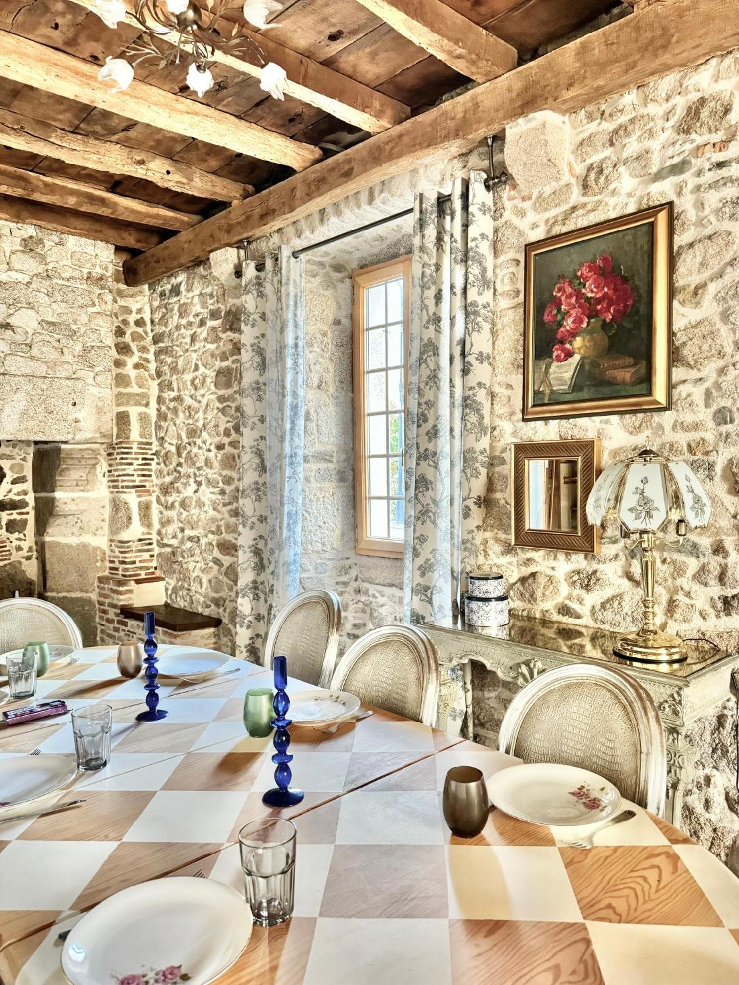Manoir Medieval Art Deco - Logis Des 3 Artistes *